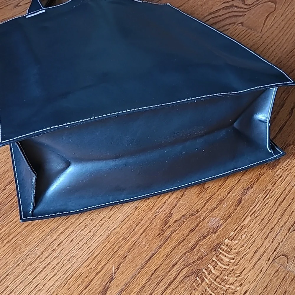Givenchy Parfums Black Tote Bag with Snap Closure & Dual Handles - Picture 13 of 16